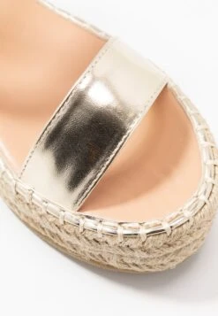 Raid Bellini - Platform Sandals -Raid Shoes Shop 01ba3c65de58420591e1187a3eba89ea