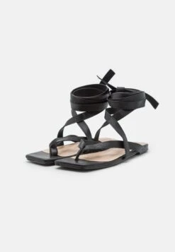 Raid Finola - T-Bar Sandals - Black -Raid Shoes Shop 050bcac7546f411b99268d5e332896f4