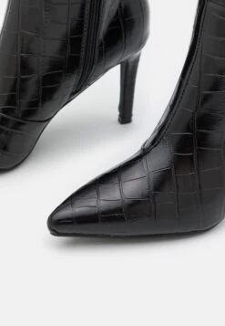 Raid Astriya - High Heeled Boots -Raid Shoes Shop 0806307fbc6344348d27ae8131211752