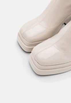 Raid Oriel - Platform Boots - Off White -Raid Shoes Shop 0db9501852d443e2bb90f6d2cdf9b0ef