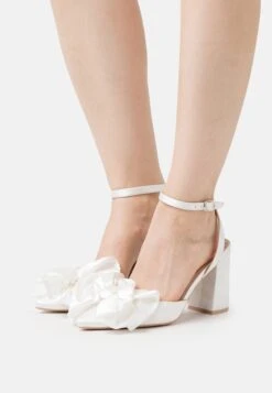 Raid Vamikaa - Classic Heels - White