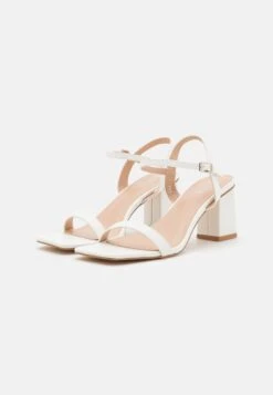 Raid Lilac - Sandals - White -Raid Shoes Shop 1b0a23171f3c479287ee7f5f54056e70