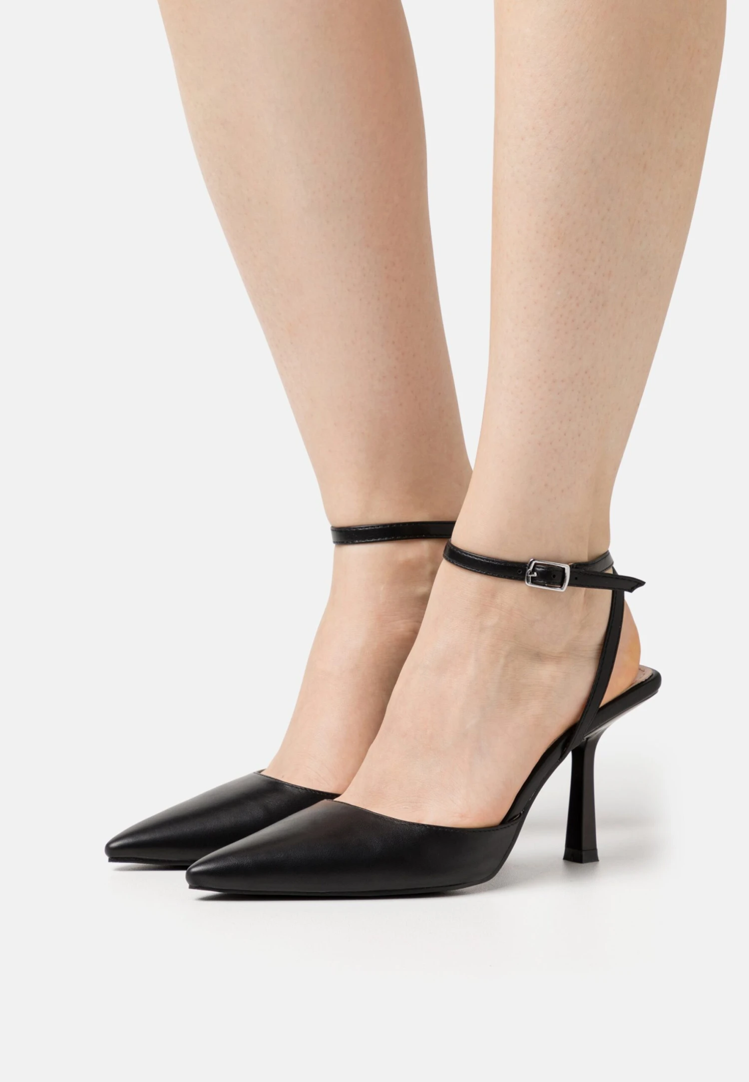 Raid Mazie - Classic Heels - Black 1 Raid Mazie - Classic Heels - Black
