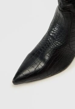 Raid CARMEL - Boots - Black -Raid Shoes Shop 1f00723b73034db194ff5408e4dd7344