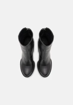 Raid ALANNAH - High Heeled Ankle Boots - Black -Raid Shoes Shop 1f096fc8b4454734a7911ed9802ac31b