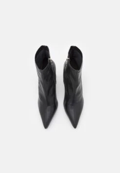 Raid Belle - Classic Ankle Boots - Black -Raid Shoes Shop 3d640e5d49ed437c831d3951cd175715