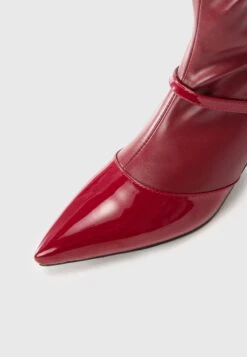 Raid ASTRA - Classic Ankle Boots - Burgundy -Raid Shoes Shop 415a79037f2e405f97eecd16092e2a63