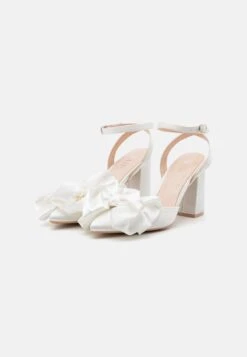 Raid Vamikaa - Classic Heels - White -Raid Shoes Shop 41efb34d3f0748f0a30b3611a12df15a