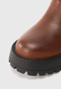 Raid MARNIE - Cowboy/biker Ankle Boot - Brown -Raid Shoes Shop 4ba3b662b2644507be3276b00717e465