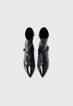 Raid ASTRA - Classic Ankle Boots - Black -Raid Shoes Shop 572a77d687a74edaa19961b82d3643ea