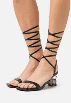 Raid Dorika - Sandals - Black
