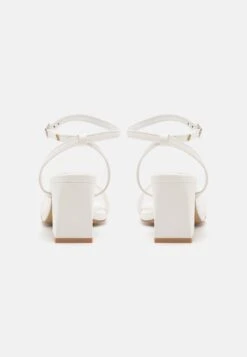 Raid Cossette - Sandals - White 9 Raid Cossette - Sandals - White -Raid Shoes Shop 5d245141a33445dfac0627125a92b676