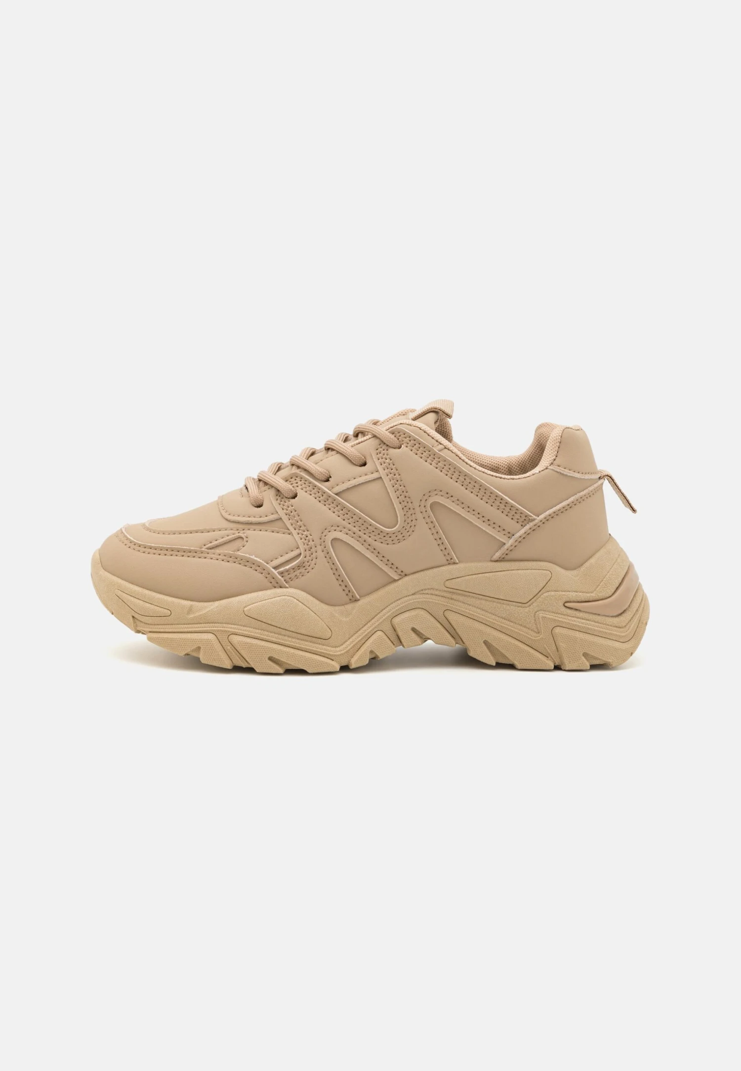 Raid HEYA - Trainers - Nude 1 Raid HEYA - Trainers - Nude