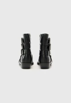 Raid COLE - Cowboy/biker Ankle Boot - Black -Raid Shoes Shop 5f0653a26da149dd8369d22aa4bf7a26