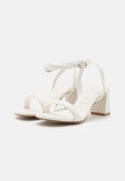 Raid Cossette - Sandals - White 8 Raid Cossette - Sandals - White -Raid Shoes Shop 628a56b0a341414baf9434466d90e292