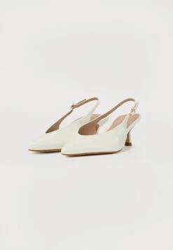 Raid TRISTEN - Classic Heels - White Patent -Raid Shoes Shop 663e3afbd13543c99856d4a6713824c7