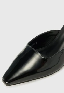 Raid AARNA - Heeled Mules - Black -Raid Shoes Shop 669d94f390894a3e821f082f087ea9ae