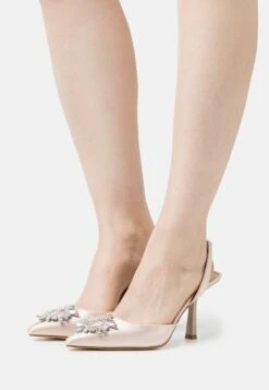 Raid Punam - High Heels - Nude