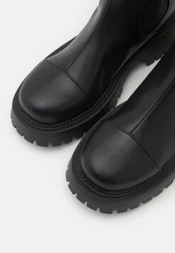 Raid PALMZ - Platform Boots - Black 9 Raid PALMZ - Platform Boots - Black -Raid Shoes Shop 71eb921f4da9405b9a4cee7820b9e125