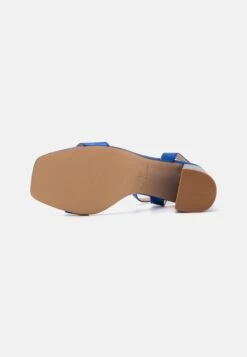 Raid Chantal - Sandals - Blue -Raid Shoes Shop 72aa12b55cd344d799b09d3b68c57ca1