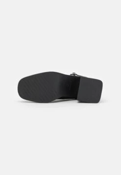 Raid Orna - Platform Heels - Black 10 Raid Orna - Platform Heels - Black -Raid Shoes Shop 776a74f8ec67421f99a82d5c015c71a5