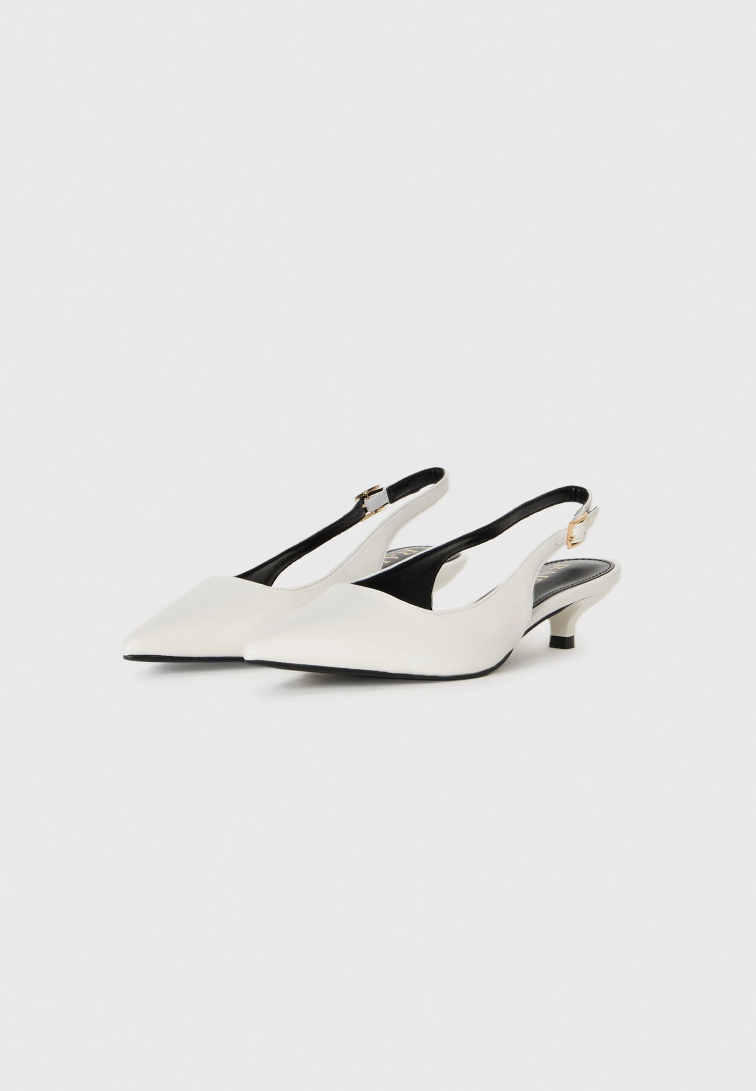 Raid ZARIYA - Classic Heels - White 2 Raid ZARIYA - Classic Heels - White - Image 2