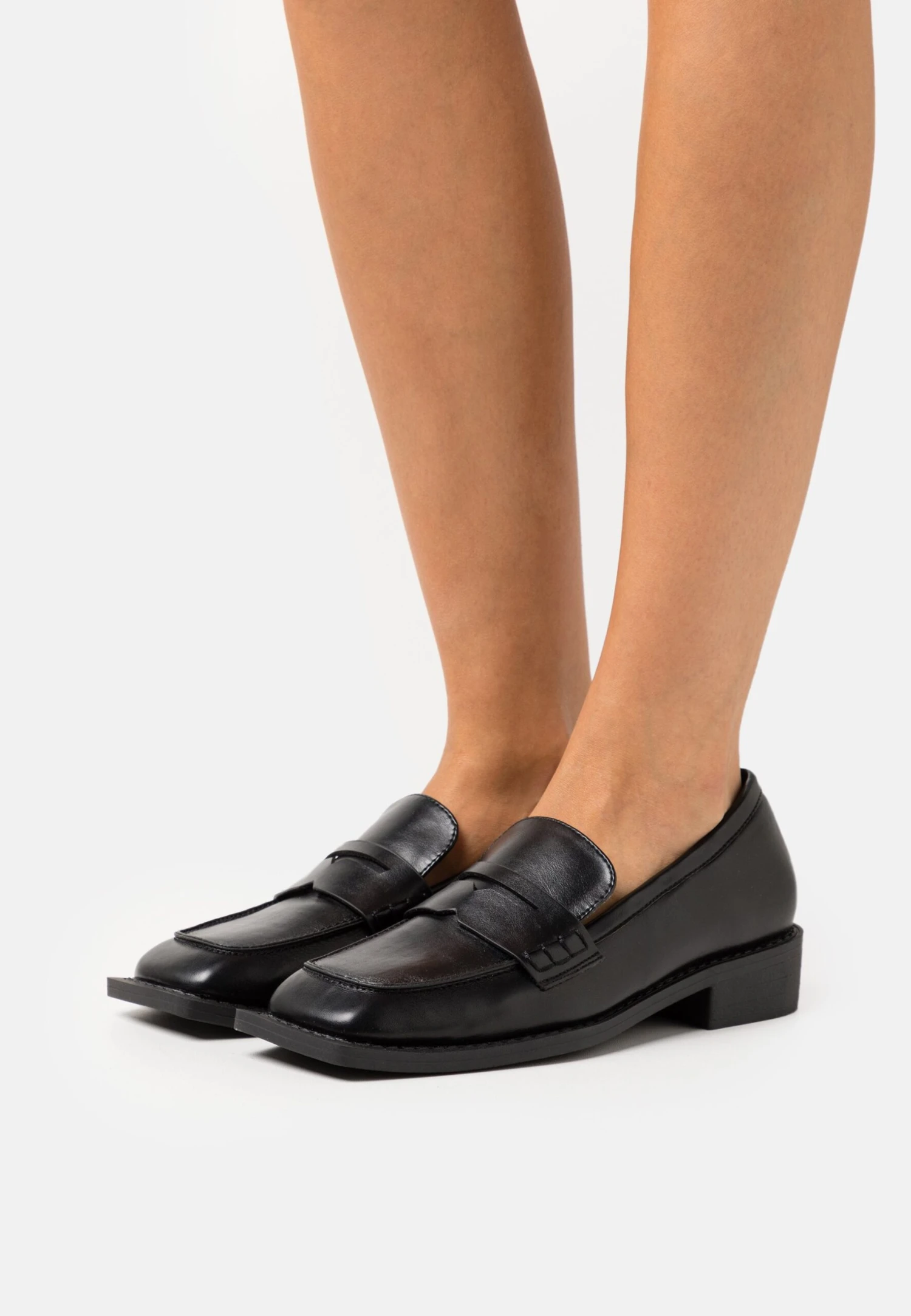 Raid Samantha - Slip-Ons 1 Raid Samantha - Slip-Ons