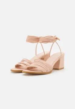 Raid Delia - Sandals - Nude -Raid Shoes Shop 86763f7506224a4f9159af05215ee80e
