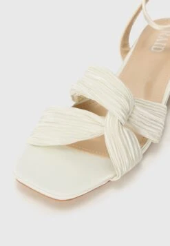 Raid DOLLY - Sandals - Ivory Satin 11 Raid DOLLY - Sandals - Ivory Satin -Raid Shoes Shop 923e54a628004eba8136bc9beacbd693