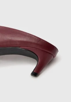 Raid ROSHELL - Heeled Mules - Burgundy -Raid Shoes Shop 93069ea6e58243599470f227d11ce4ed