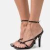 Raid Amorina - T-Bar Sandals