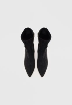 Raid INNIKA - Ankle Boots - Black -Raid Shoes Shop 9cdb3b683e9e4a3894eccfca71112569