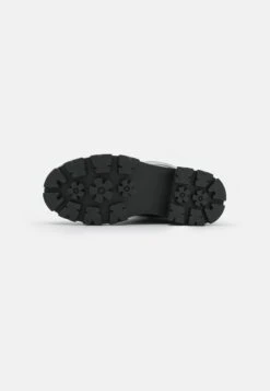 Raid Ryder - Platform Boots - Black 10 Raid Ryder - Platform Boots - Black -Raid Shoes Shop 9d362c3f2129467c8ed386d59e5afde1