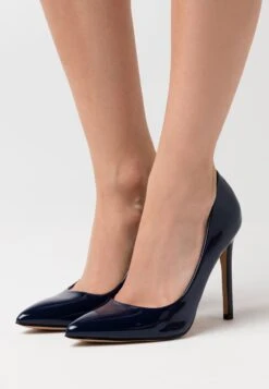 Raid Sage - Classic Heels