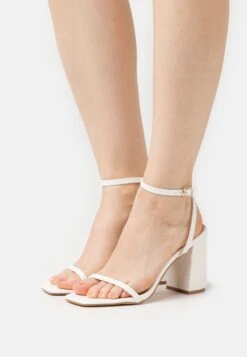 Raid Molika - Sandals