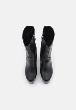 Raid Dale - Platform Ankle Boots - Black 11 Raid Dale - Platform Ankle Boots - Black -Raid Shoes Shop a2bb8866970f49f890ed97b4b0d989d8