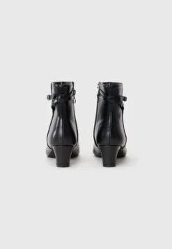 Raid MEIRA - Classic Ankle Boots - Black -Raid Shoes Shop a3e413f15b5a4181b864017f43d8b078