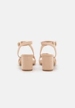 Raid Melda - Sandals - Nude 9 Raid Melda - Sandals - Nude -Raid Shoes Shop a68533698d644bd6859f008edf459974
