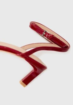 Raid IMARA - Classic Heels - Red -Raid Shoes Shop a9391eeb63094108b2c0ec6941053687