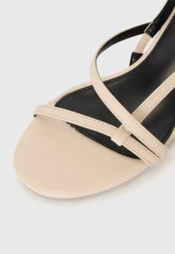 Raid BELINDA - Sandals - Beige Pu -Raid Shoes Shop a9bcabc0d0db4b28888fe203e151e9d1
