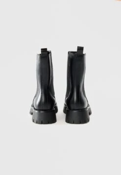 Raid GRACE - Classic Ankle Boots - Black -Raid Shoes Shop b094a6b5ac484300b66248f206e1e5ab