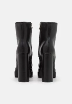 Raid Jadine - High Heeled Ankle Boots - Black -Raid Shoes Shop b143ca5af78c470f8c78b38c0023e10a