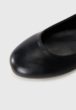 Raid TAMIA - Ankle Strap Ballet Pumps - Black -Raid Shoes Shop b1915d9a49cf4877bfbb54eab788a1dc