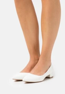 Raid Clarisah - Classic Heels - White
