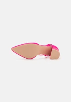 Raid Katy - Classic Heels - Pink 10 Raid Katy - Classic Heels - Pink -Raid Shoes Shop c302a9445ba14f5ca05515756884280e