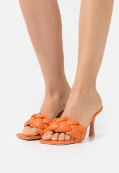 Wide Fit Sandra - Heeled Mules - Orange