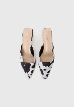 Raid FELINA - Heeled Mules - Cow Print -Raid Shoes Shop c931c99f9c8347b1bb50d12bc94a1786