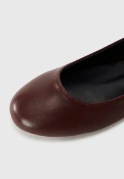 Raid TAMIA - Ankle Strap Ballet Pumps - Brown -Raid Shoes Shop c9f82705caa64ffd8c931d0a8956d485