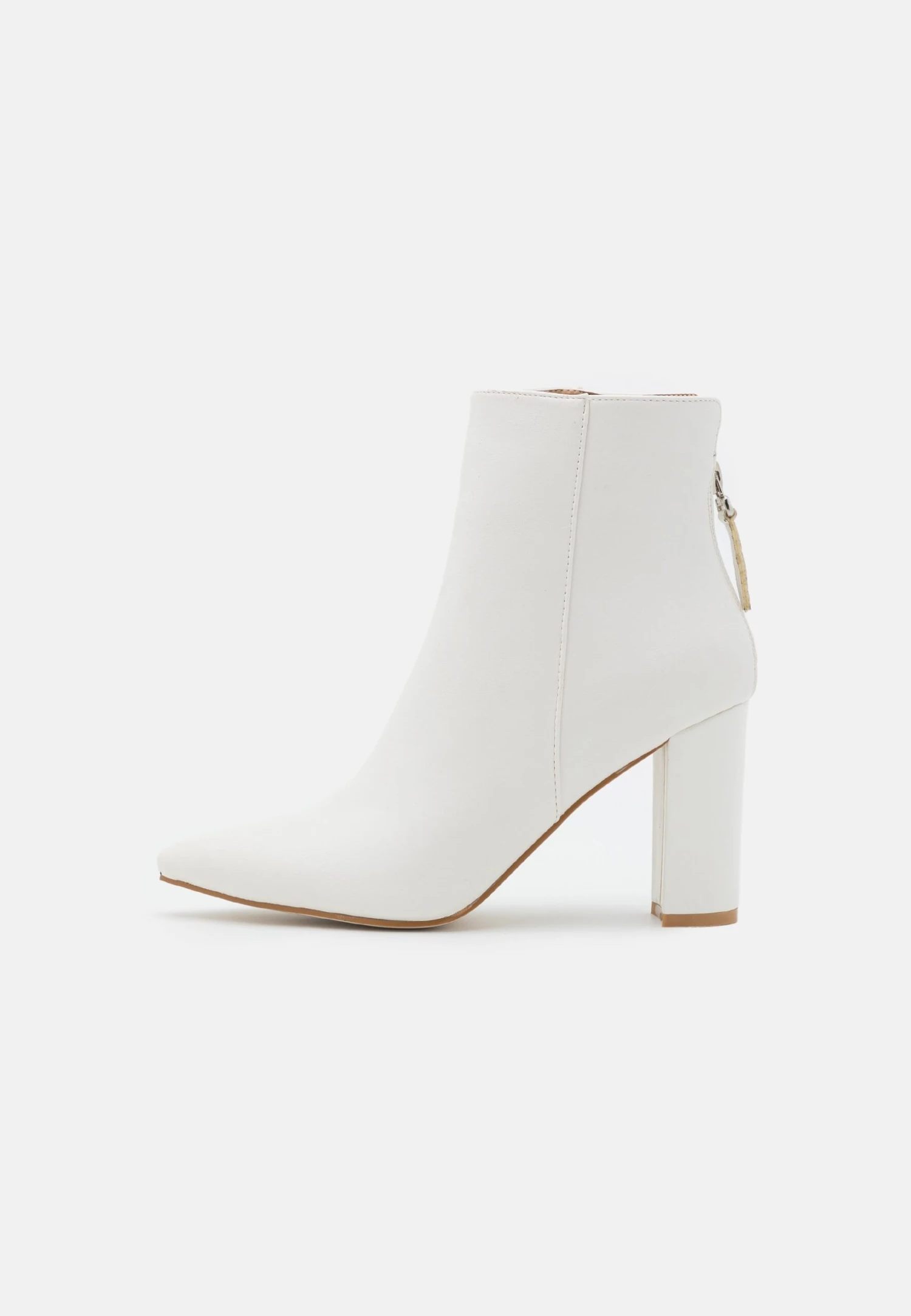 Raid Nethra - Classic Ankle Boots - White 2 Raid Nethra - Classic Ankle Boots - White - Image 2