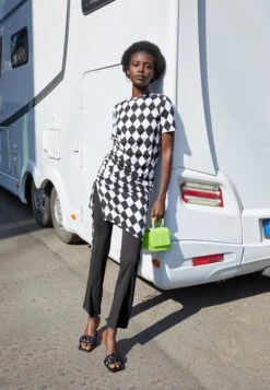 Raid Sandra - Heeled Mules - Black -Raid Shoes Shop cf336dae0fa84213b25e99c4e6824f63